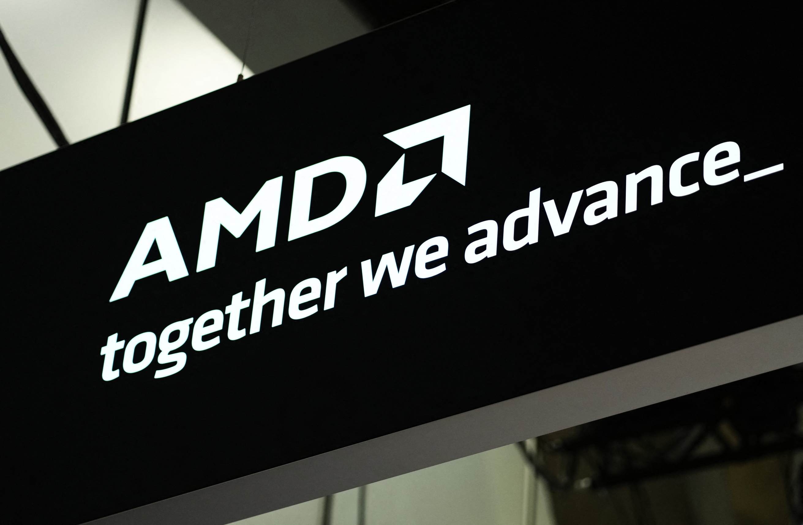 AMD Navi GPU Owners Can Now Pinpoint Hot VRAM Chips Individually via HWiNFO