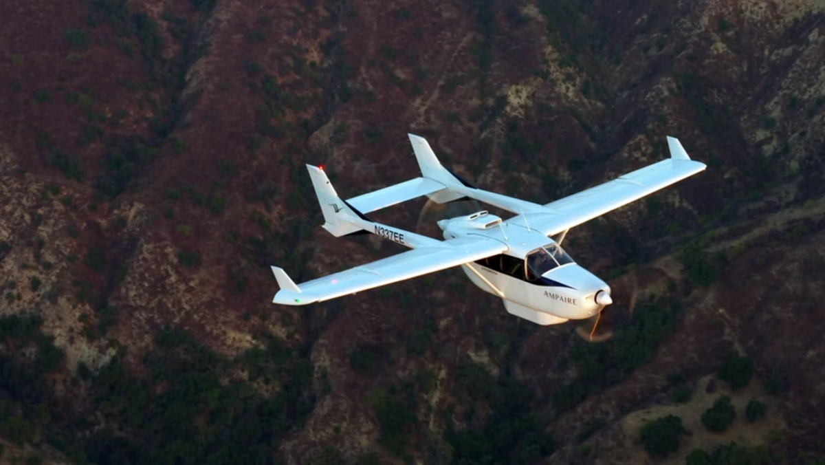 Ampaire Hybrid-Electric EEL Lands at Rural Airport, Battery Recharged in Flight