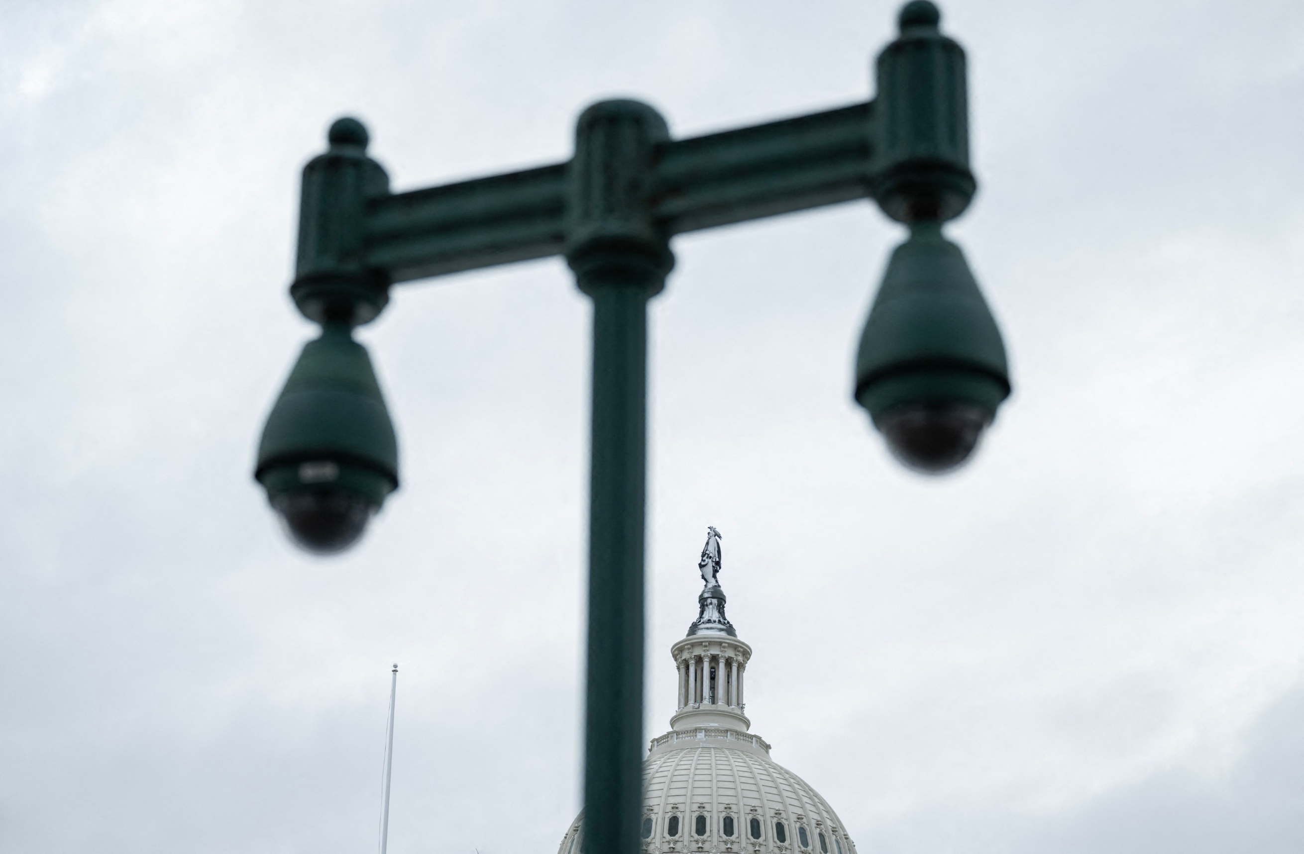 Ad Auctions Feed Warrantless Government Surveillance: New Tool Maps Pipeline