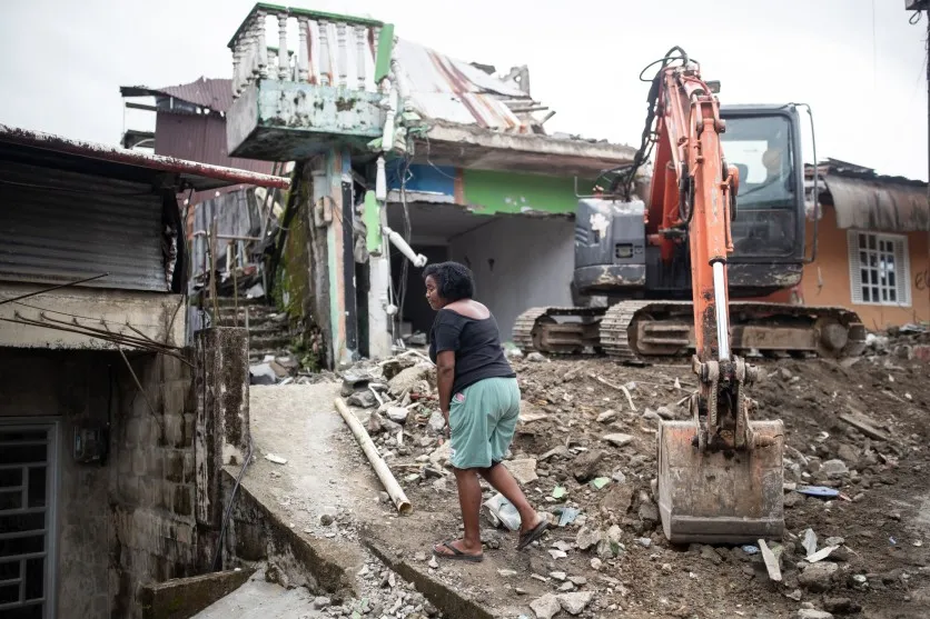 Colombia Earthquake: 294 Dead, Recovery Tests New President in Conflict-Torn Choco