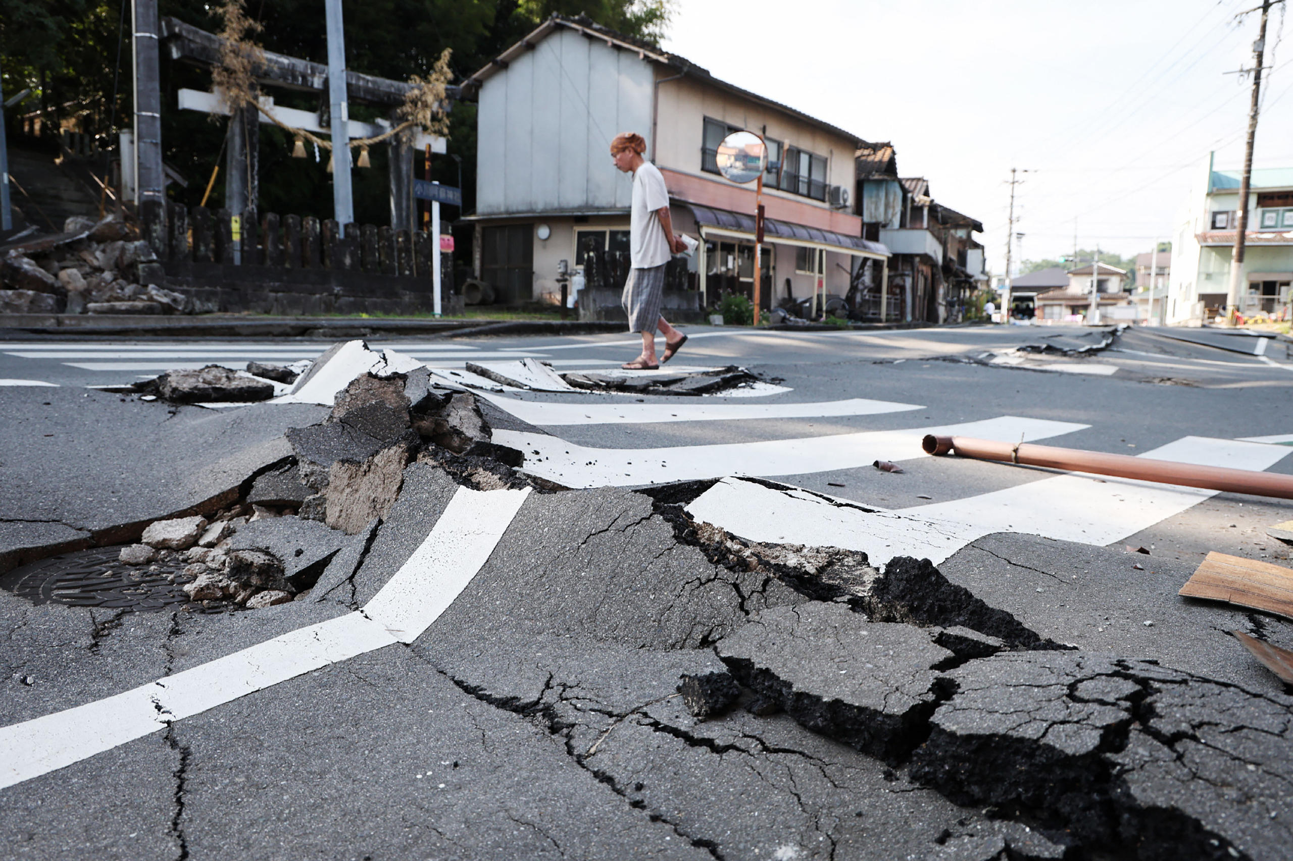 Japan Earthquake Early Warning Rang 37 Million Tokyo Phones Before Ibaraki Shaking Hit