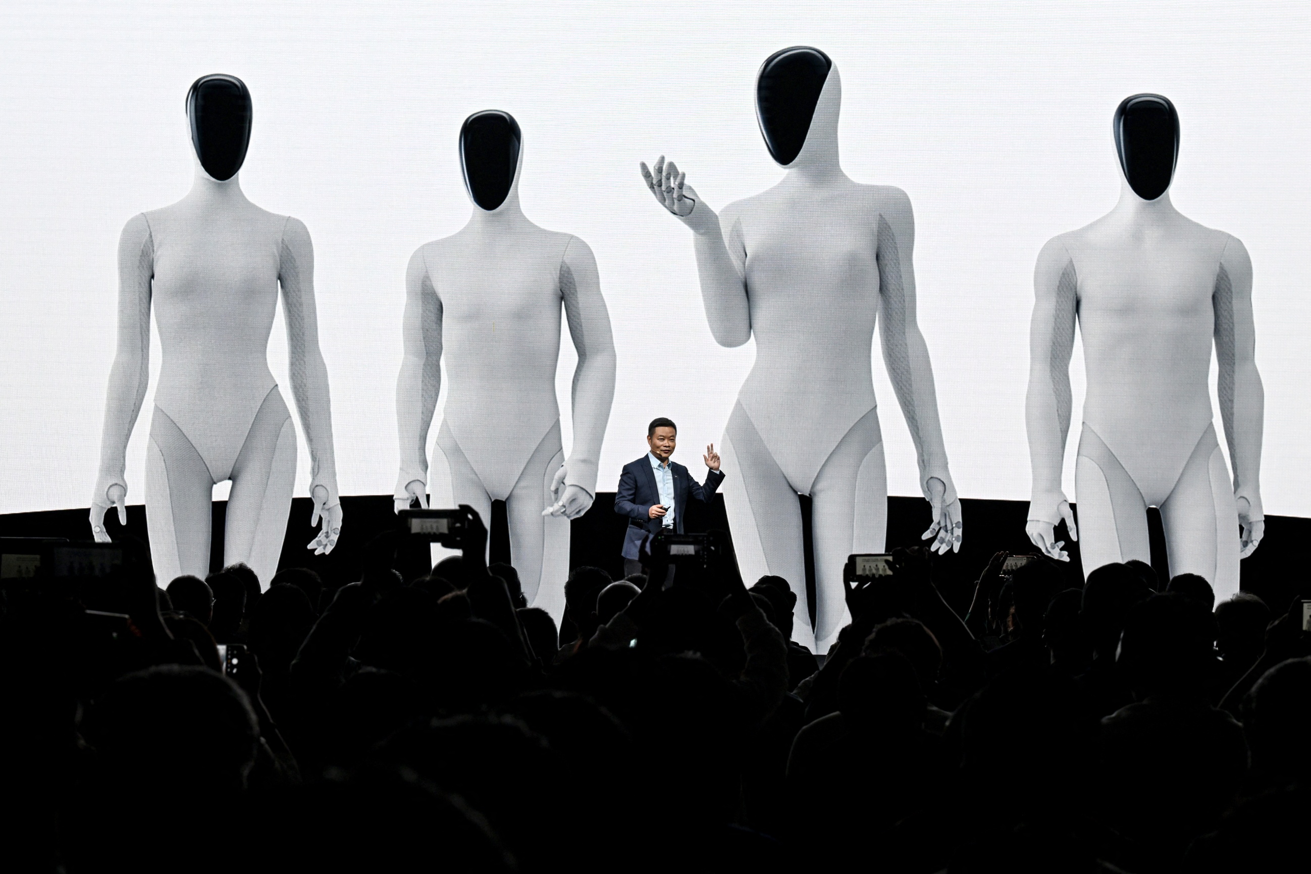 Leapmotor Enters Humanoid Race, Stands Up Lingsheng Robotics Subsidiary