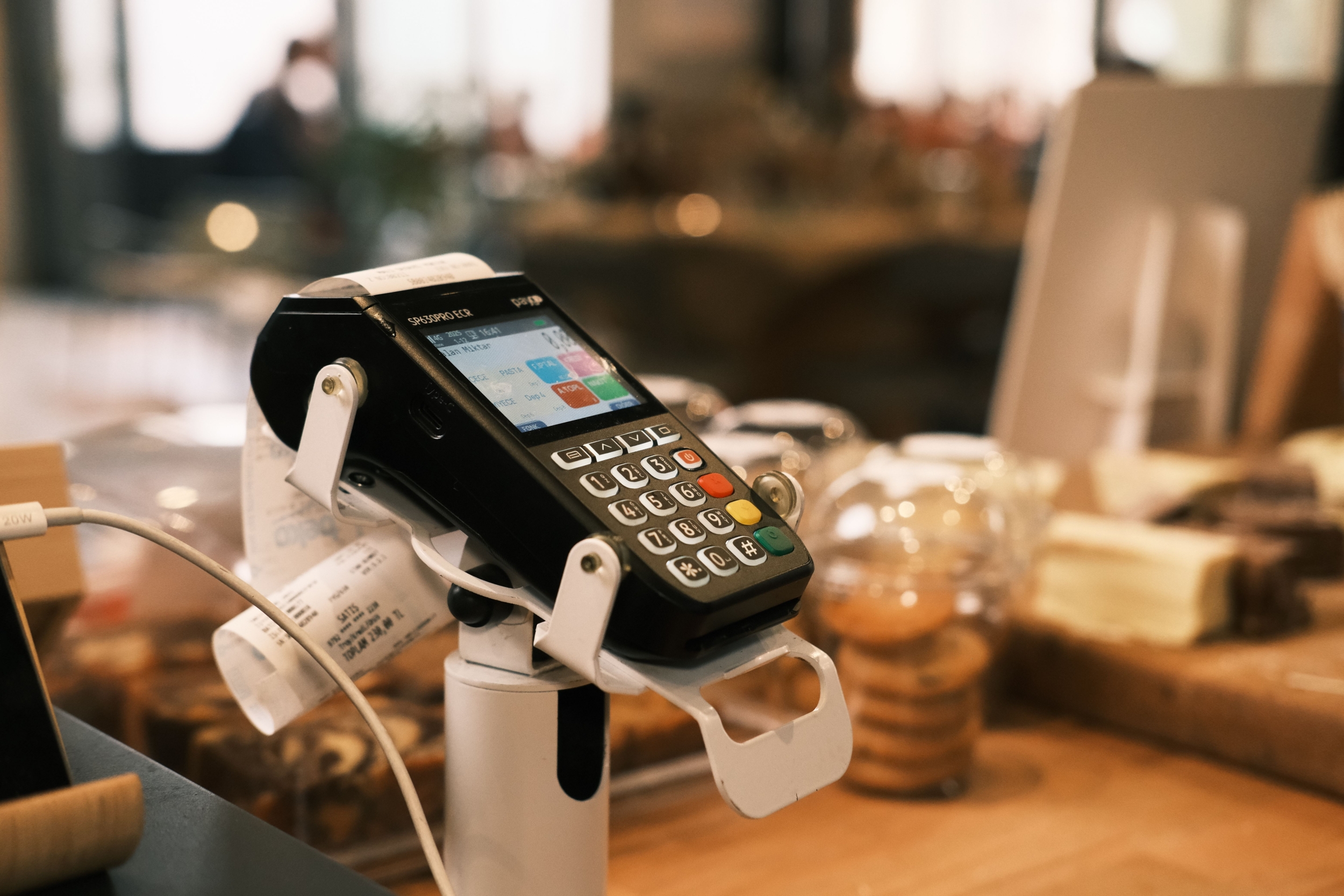 The Role of Cloud-Based POS Systems in Modern Wine Retail