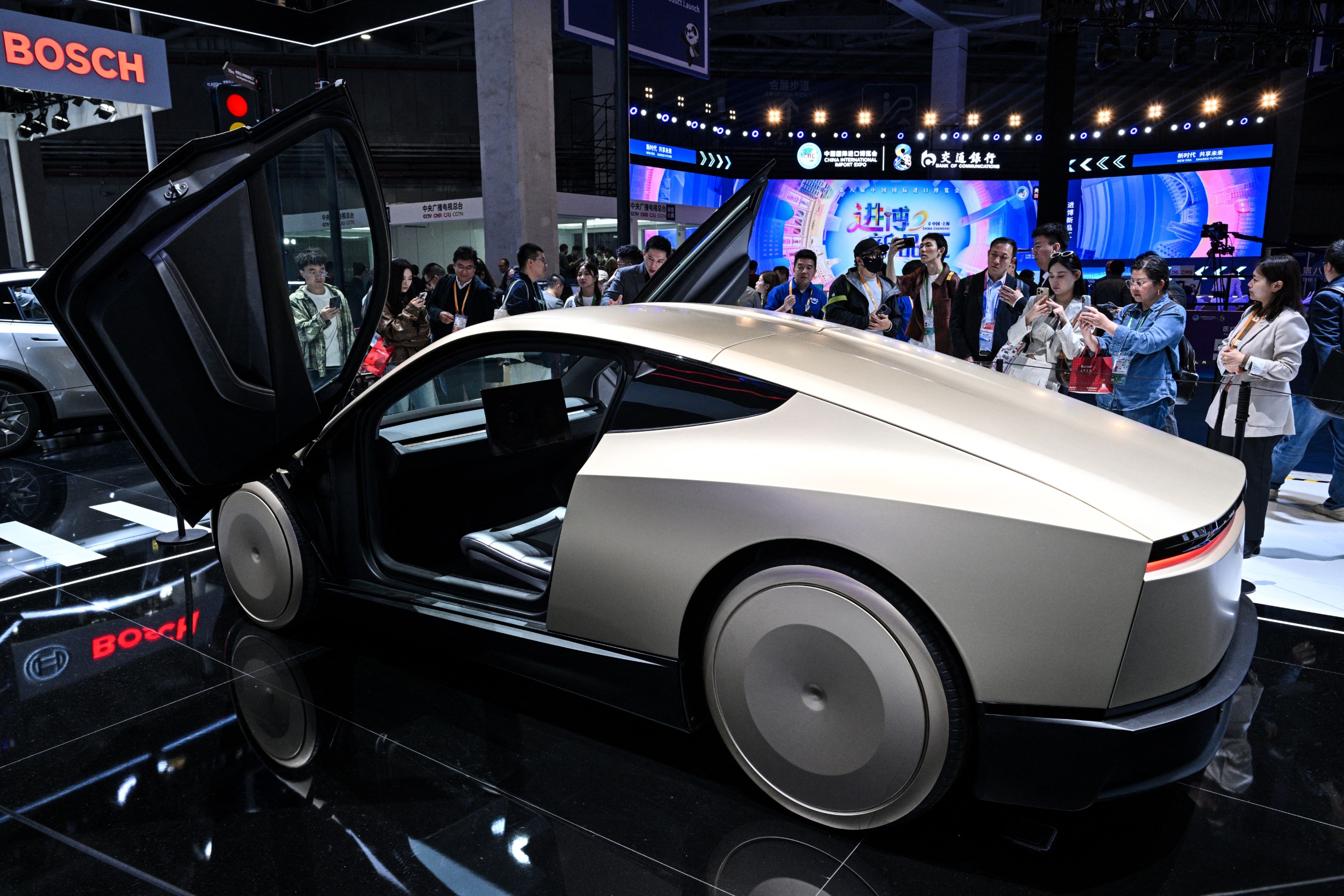 Tesla stands to win big from potential adjustment to autonomous vehicle limitations