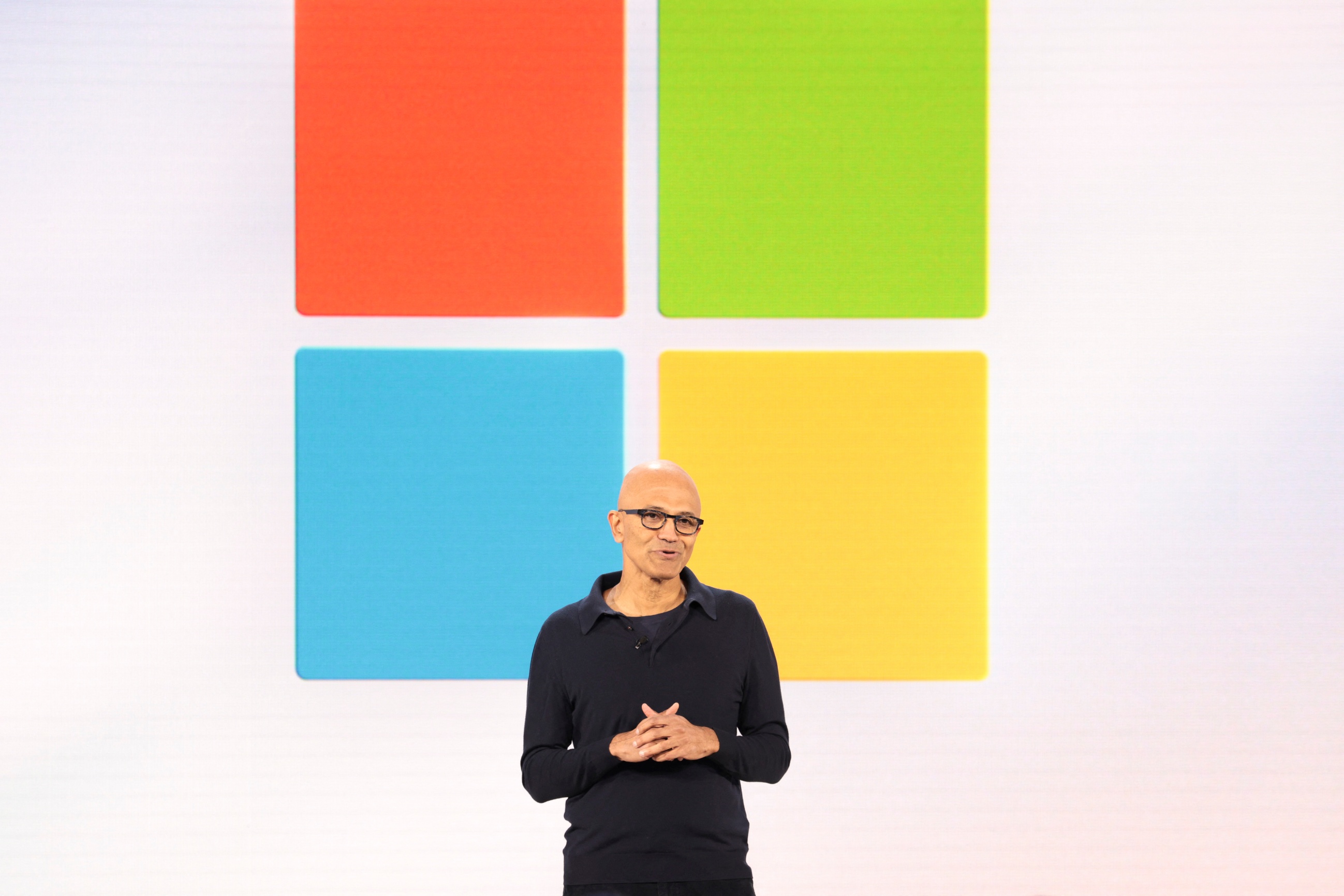 Project Zenith Brings Local 30B AI to Windows: Dense Models Remain Bottleneck