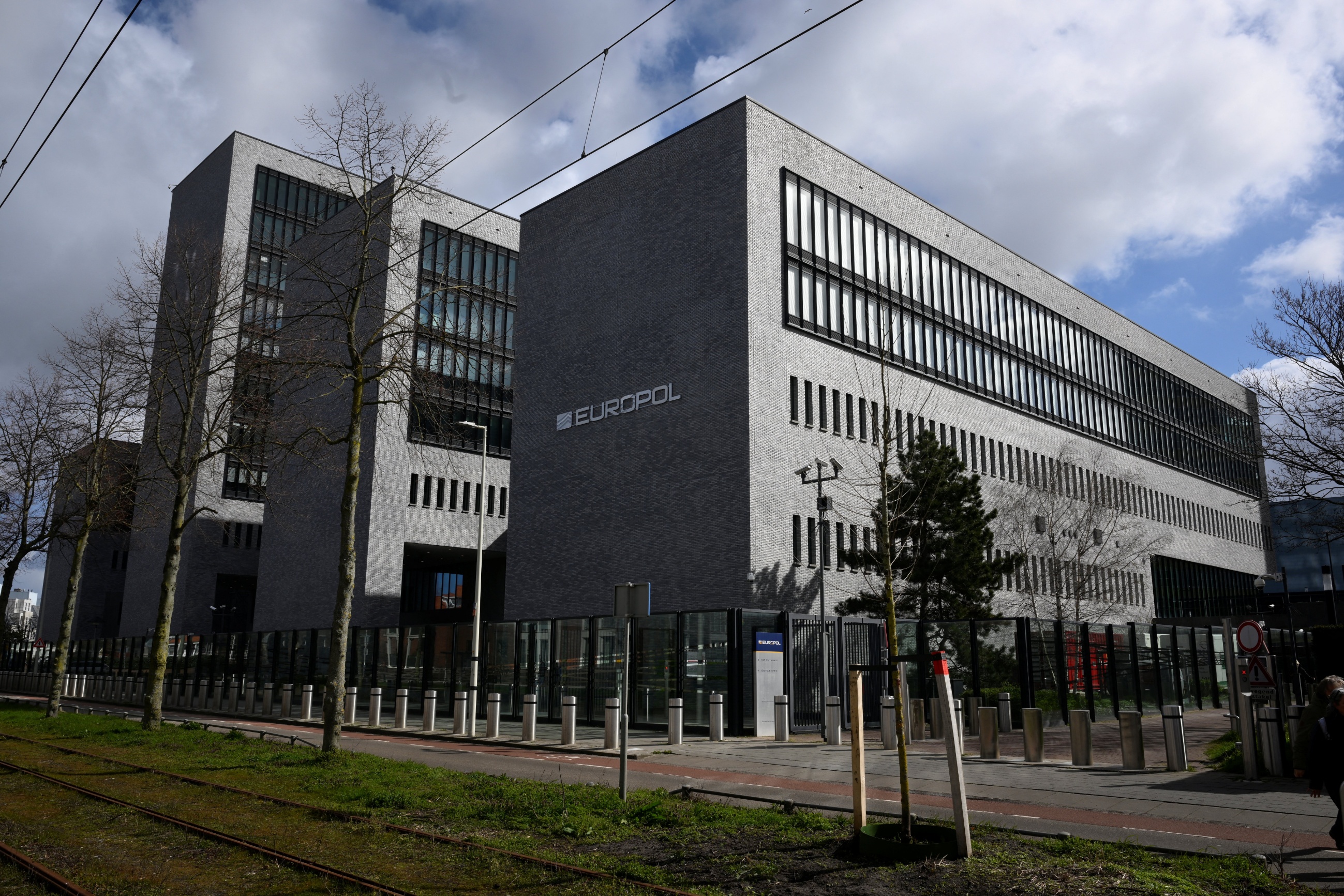 EDPS: инструмент слежки Europol в интернете не запустят без надзора