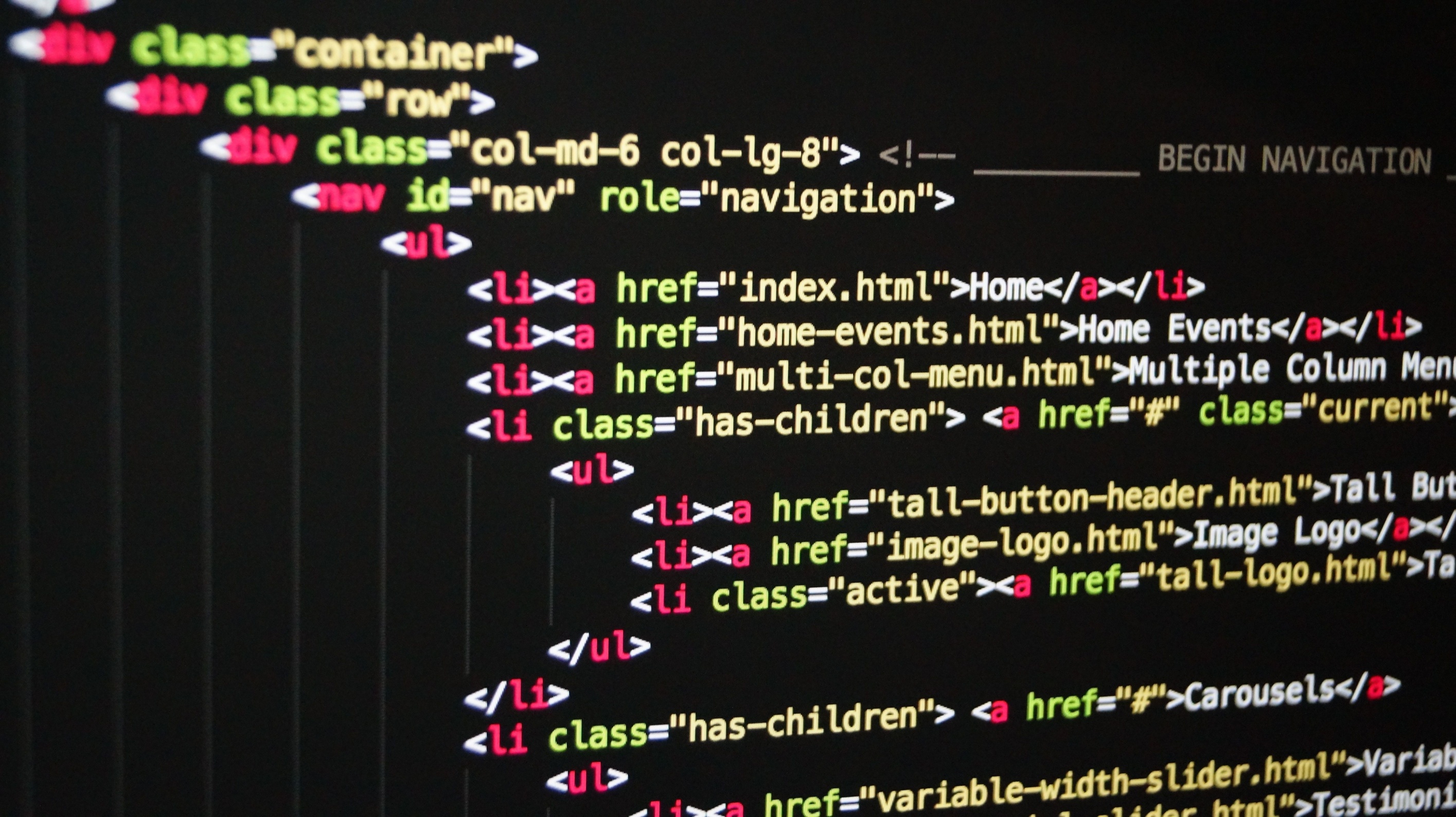 Android Studio Now Accepts Any AI Coding Agent: Google Sets 2027 Foldable Deadline